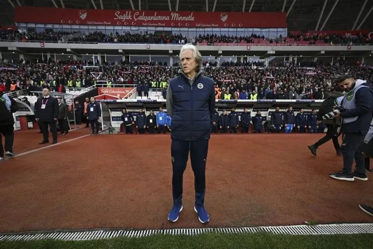 Jorge Jesus'tan kızdıran hamle! Fenerbahçe taraftarı çılgına döndü 11