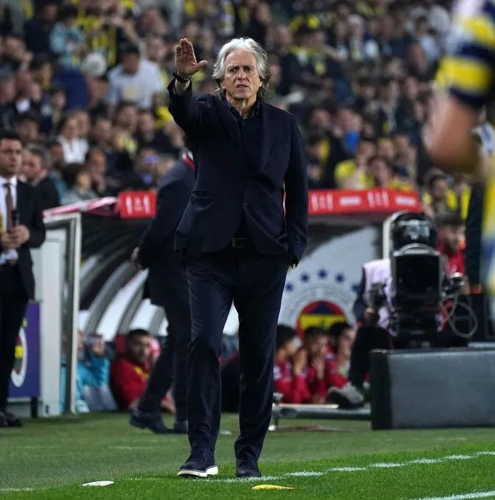 Jorge Jesus'tan kızdıran hamle! Fenerbahçe taraftarı çılgına döndü 9