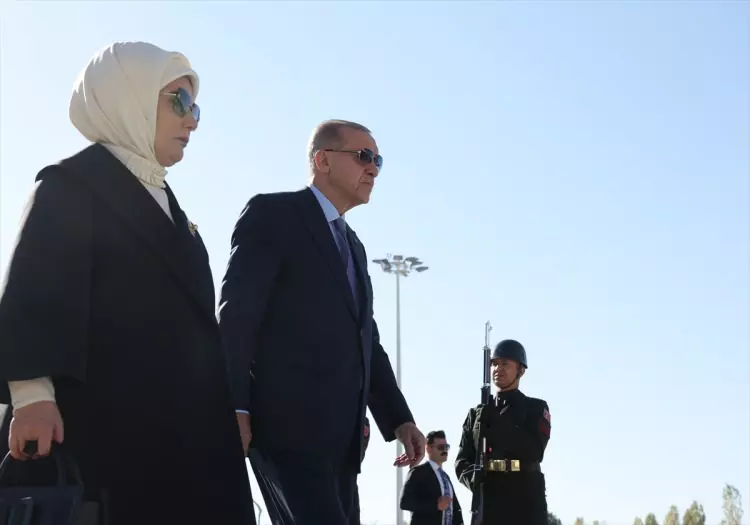 Cumhurbaşkanı Recep Tayyip Erdoğan, Özbekistan'dan tüm dünyaya çağrı yaptı! 13