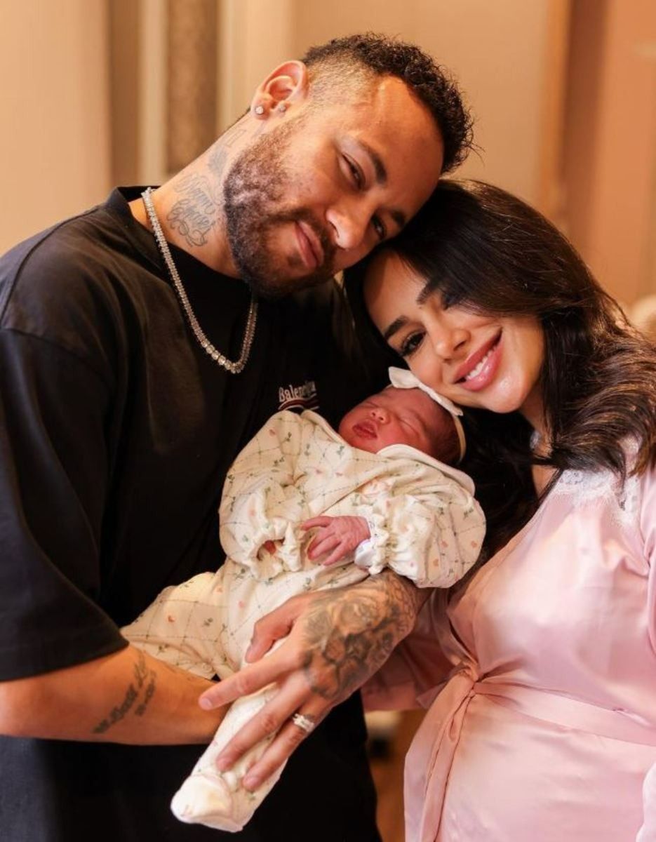 Neymar'ın kız arkadaşı ve çocuğunu kaçırma girişiminde bulunuldu 1