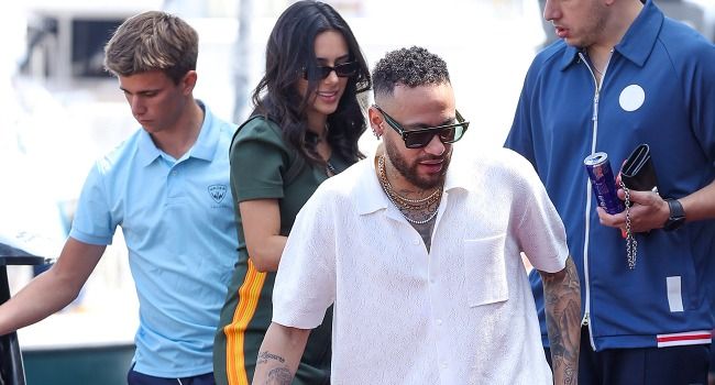 Neymar'ın kız arkadaşı ve çocuğunu kaçırma girişiminde bulunuldu 5