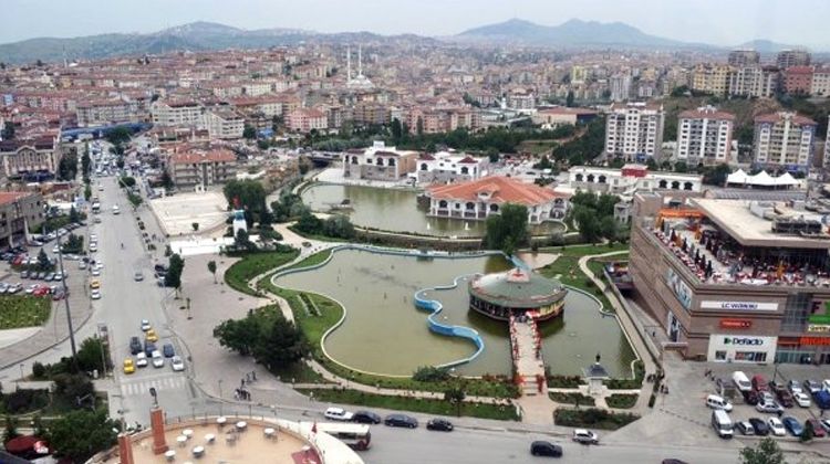 Türkiye'nin en kalabalık ilçeleri açıklandı! O ilçe tam 57 ili solladı... 8
