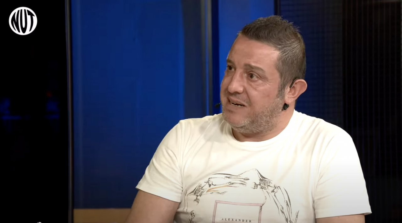 Maç sonu canlı yayında isyan etti! "Sen bu maçlar için transfer edildin! Galatasaray ligde zaten şampiyon oluyordu. Sahada yoktun ya!" 2