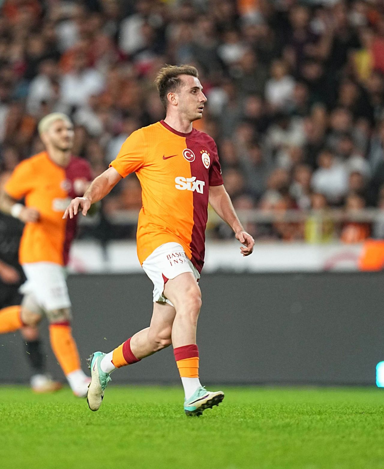 “Okan Buruk inanılmaz bir akıl tutulması yaşıyor! Bazı oyuncuları oynatmakta inat ediyor, bırak artık bu inadını!” 7