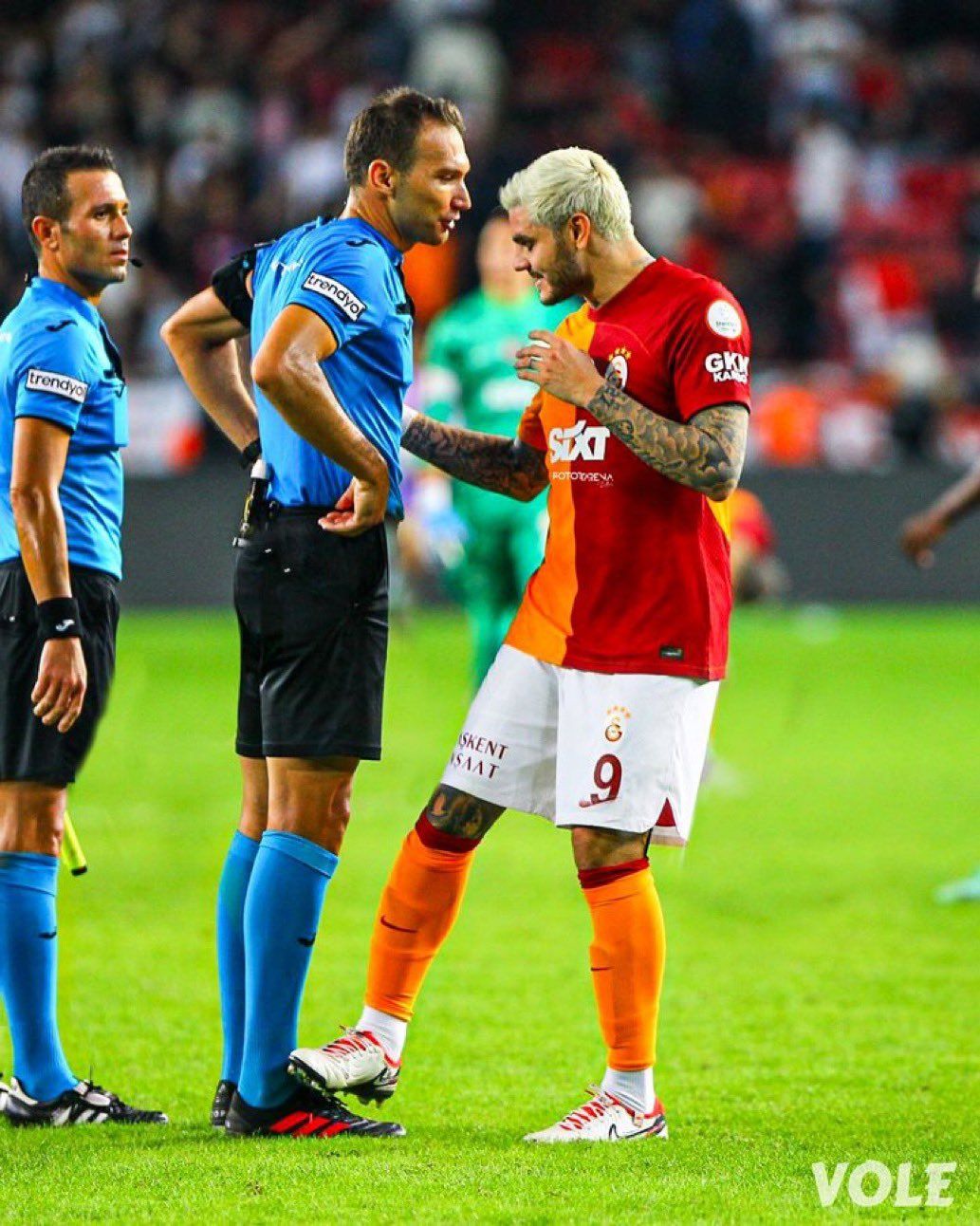 “Okan Buruk inanılmaz bir akıl tutulması yaşıyor! Bazı oyuncuları oynatmakta inat ediyor, bırak artık bu inadını!” 8