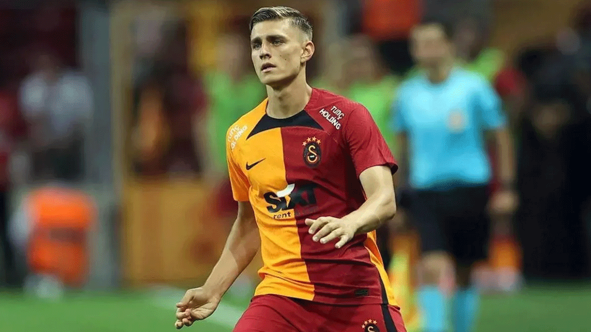 Kazımcan Karataş sosyal medyayı ayağa kaldırdı, Galatasaraylı taraftarlar çıldırdı: "Her maç rakibin 2 golüne imzasını atıyor" 7