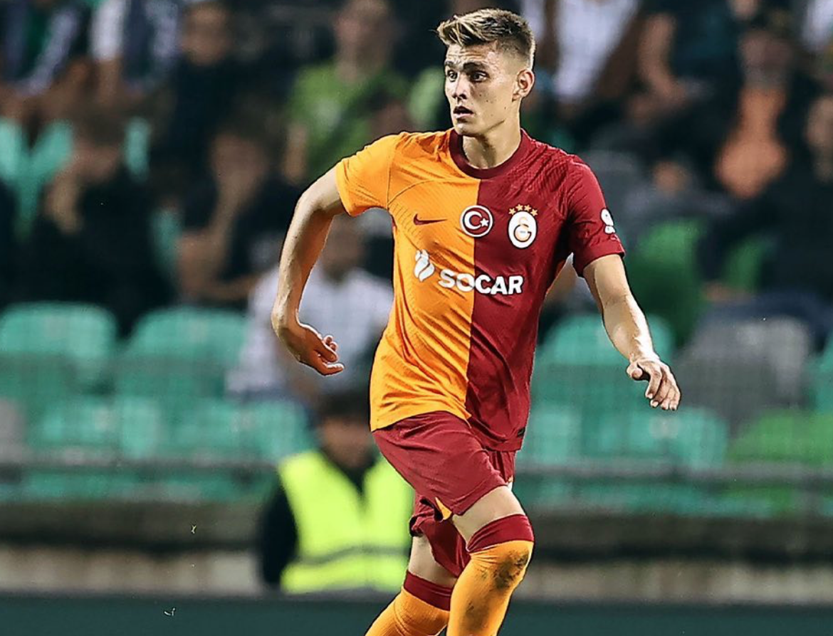 Kazımcan Karataş sosyal medyayı ayağa kaldırdı, Galatasaraylı taraftarlar çıldırdı: "Her maç rakibin 2 golüne imzasını atıyor" 6