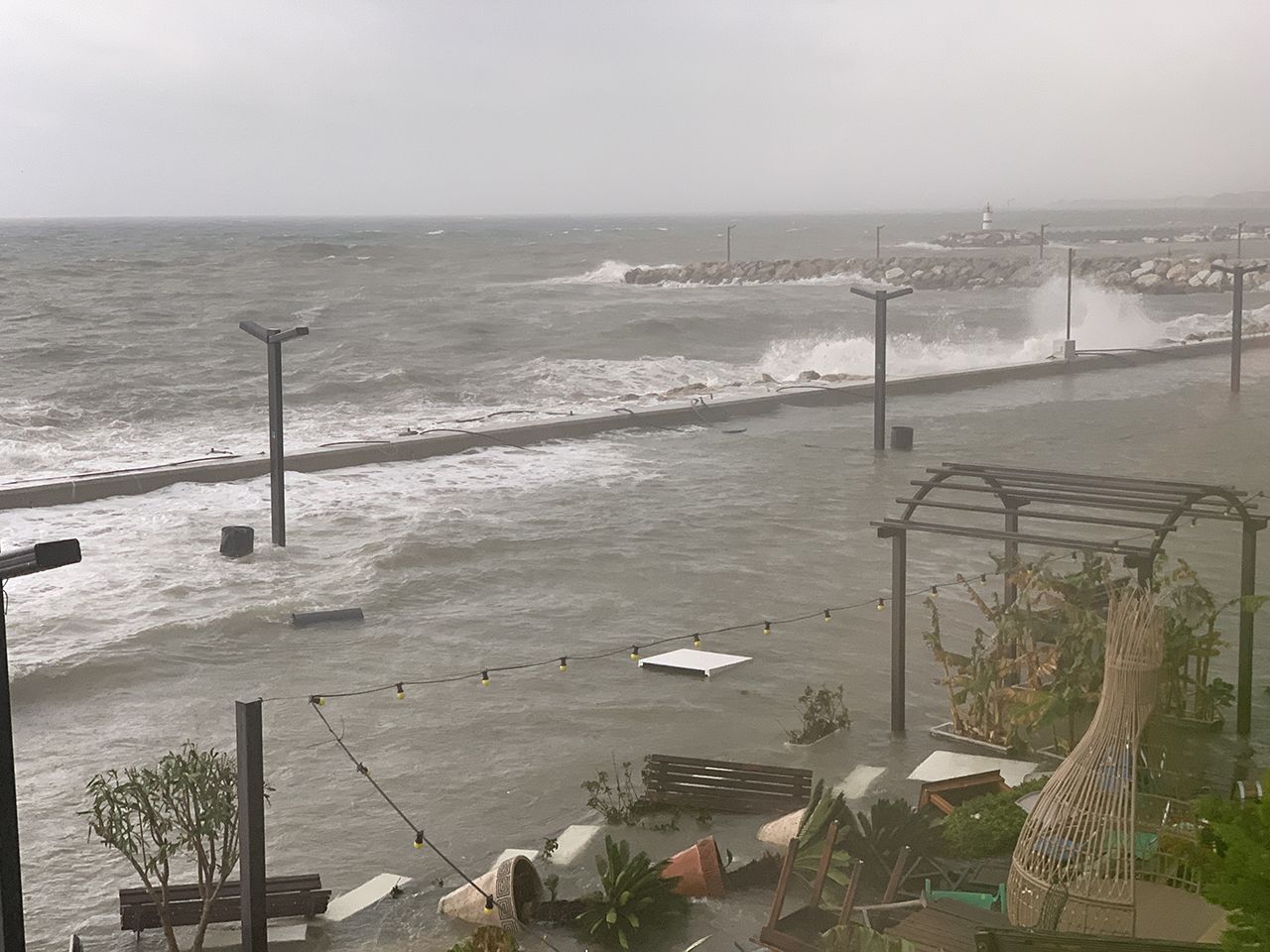 Meteoroloji ve iki valilikten peş peşe uyarı! Sağanak kuvvetli geliyor! İşte hava durumu tahminleri! 4
