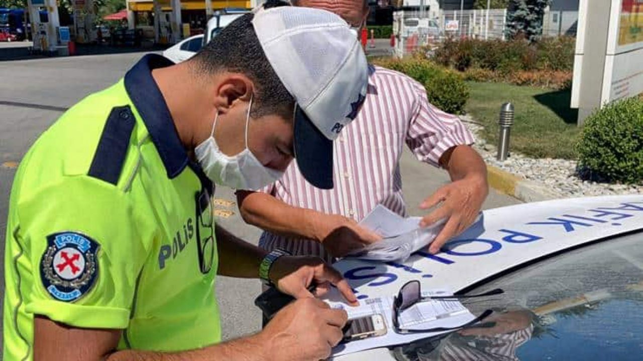 Trafik cezasını ödemeyenlere kötü haber! Gecikme oranlarına zam geldi 4