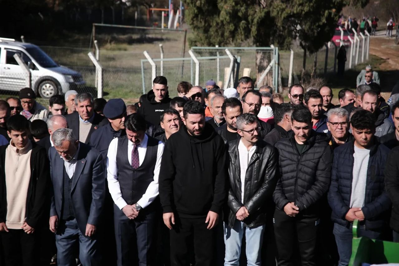 5 yaşındaki Deniz dişi çekildikten sonra hayatını kaybetti! Acılı anne korkunç detayı anlattı... 10