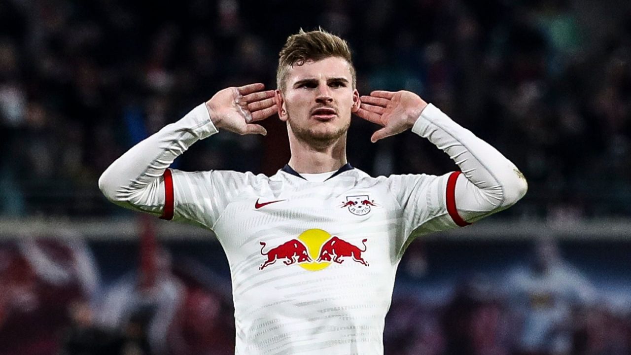 Fenerbahçe'ye 80 milyon euroluk golcü! Batshuayi'yi bitirir, Dzeko'yu tahtından eder: Taraftarın gözü bu haberde 9