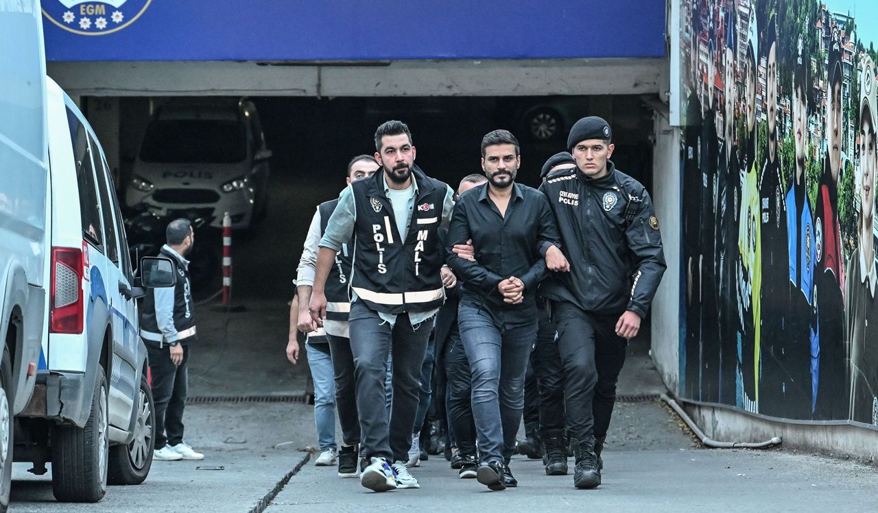 Doğum fotoğrafçılığı ve inşaat işçiliğinden 130 şubeye giden servetin öyküsü! Dünden bugüne Dilan Polat ve Engin Polat 23