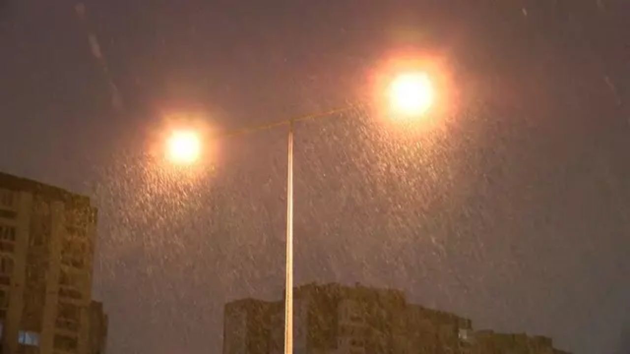 Bugün plan yapanlar dikkat! Meteoroloji'den İstanbul için şiddetli yağış ve fırtına uyarısı! 4