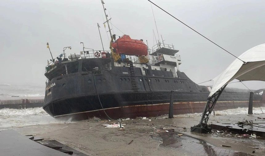 Batman ve Diyarbakır'da sel felaketi! Bakan Yerlikaya acı bilançoyu paylaştı! Ölü sayısı 9'a yükseldi 2