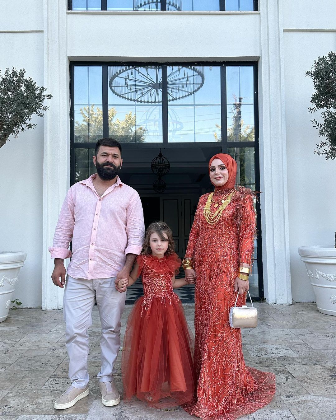 Hakkındaki şikayetler bitmek bilmiyor! Dolandırıcılıkla suçlanan Nevra Bilem'in ses kaydı gündem oldu! Parasını isteyen mağdura bakın neler söyledi 2