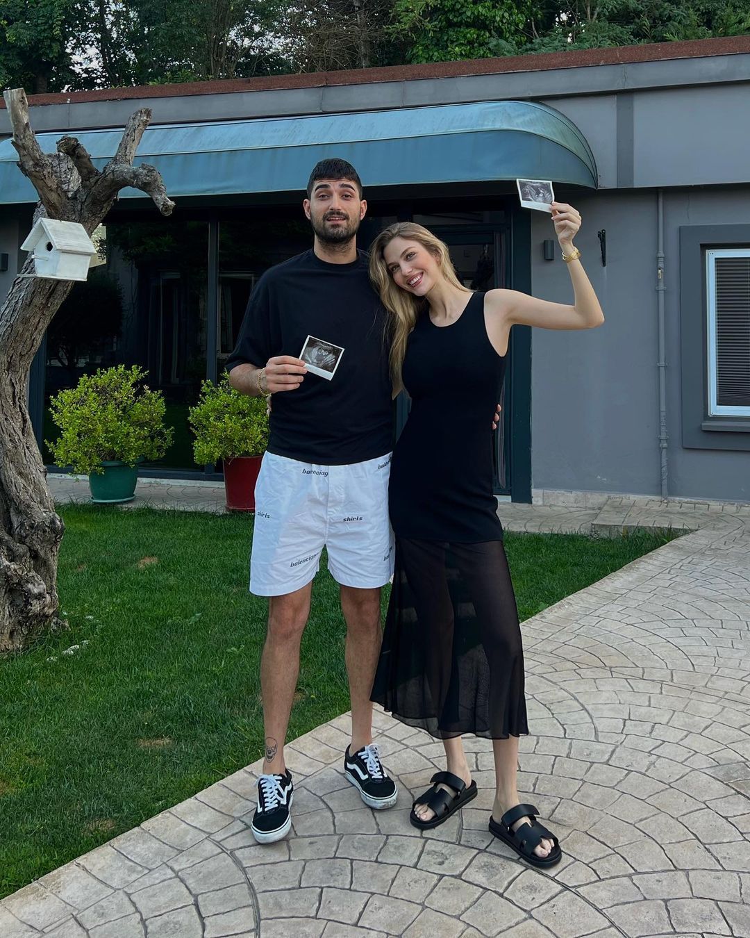 Yasemin Şefkatli ile İdo Tatlıses'in ikiz bebeklerinin isimleri belli oldu! 4
