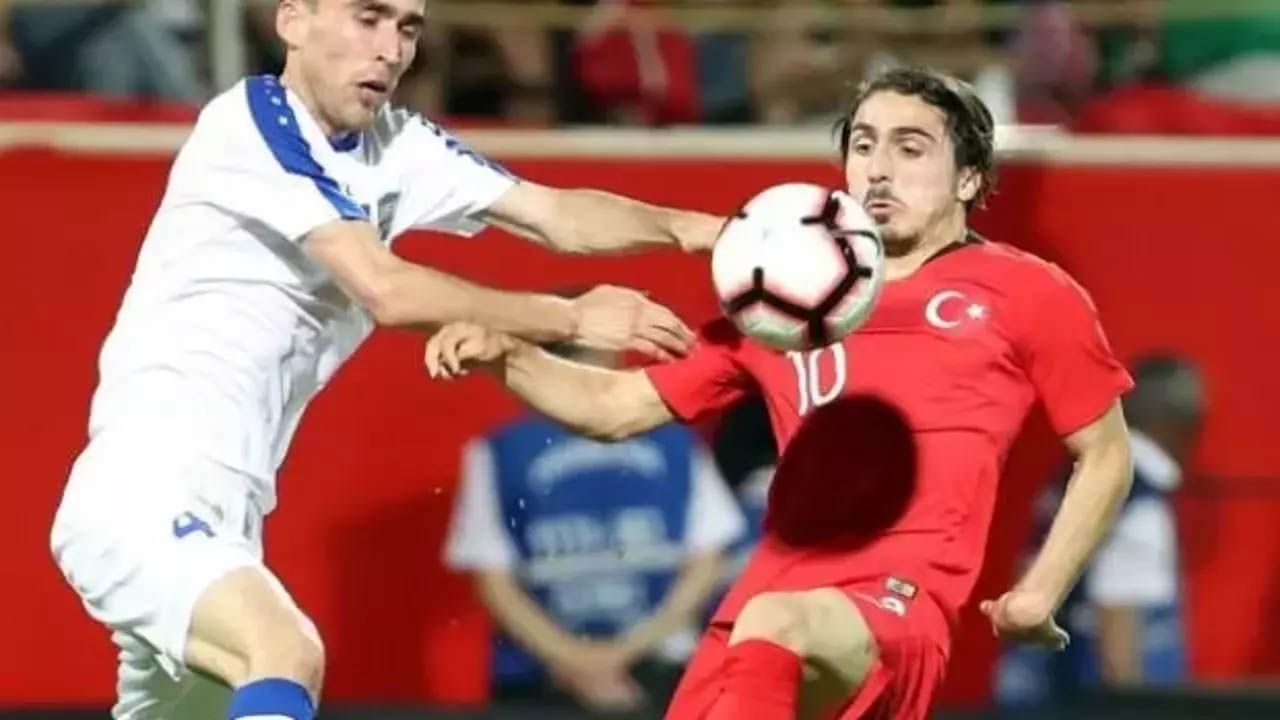 Abdülkadir Ömür herkesi şok etti! Vincenzo Montella daha fazla dayanamadı ve 32. dakikada oyundan aldı 2