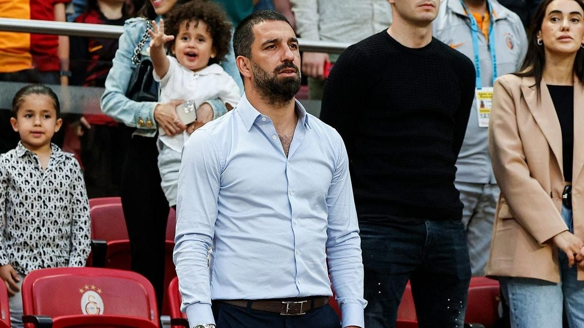 Futbolda Dolandırıcılık Davasında detaylar ortaya çıkıyor! Arda Turan ve Seçil Erzan'ın mesajları ortaya çıktı! 4