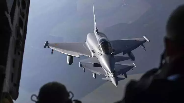 Türkiye birçok ülkeyi solladı! İşte ülkelere göre savaş uçağı sayısı... 2