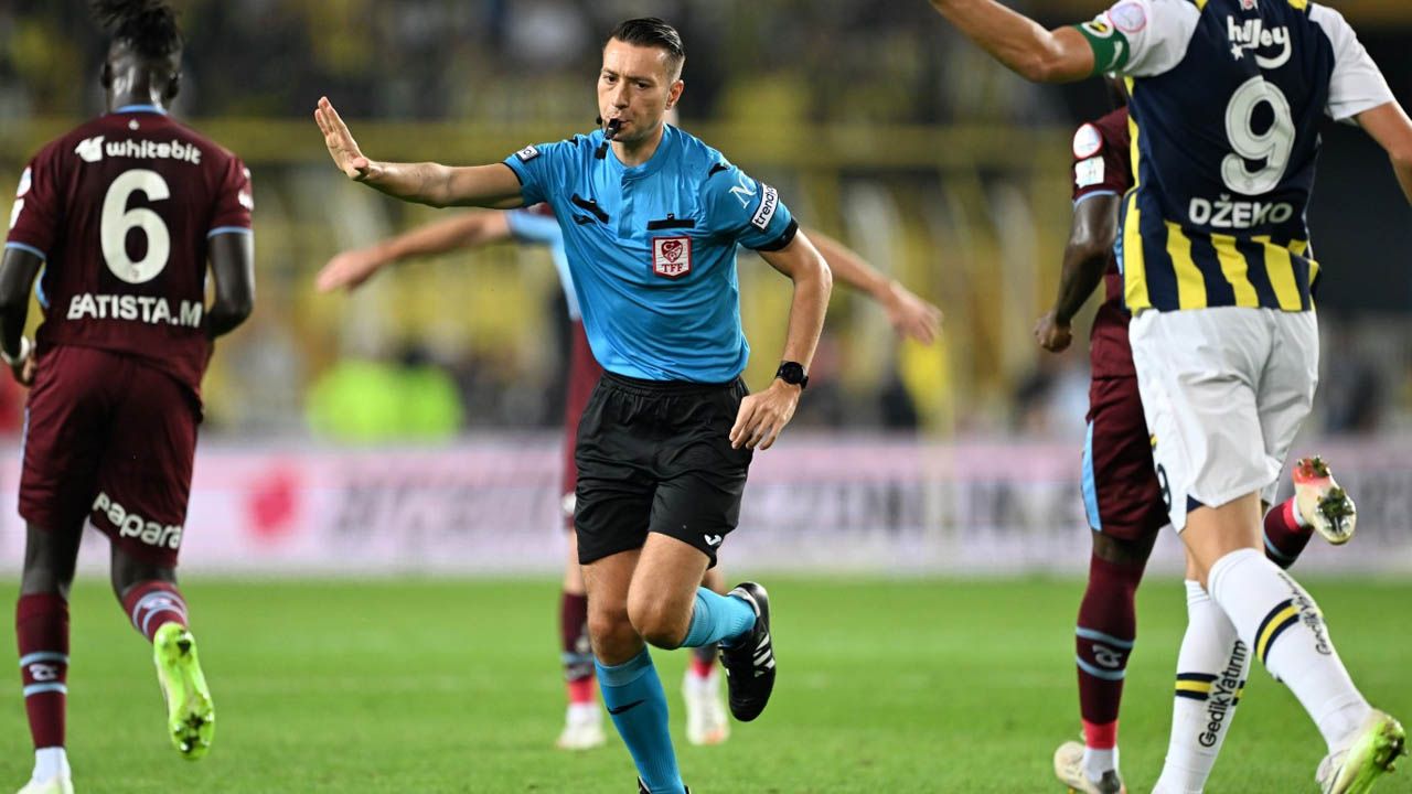 Fırat Aydınus’un canlı yayındaki itirafı Süper Lig’i karıştırır! Şok sözler: “Hakem Fenerbahçe taraftarından etkilendiği için böyle bir karar vermiş” 6