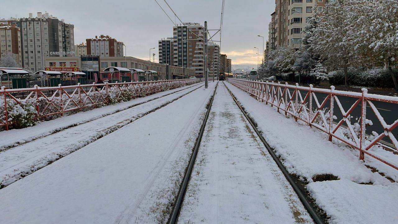 Başkentte kar yağışı başladı: İşte Türkiye genelinden kar manzaraları 5