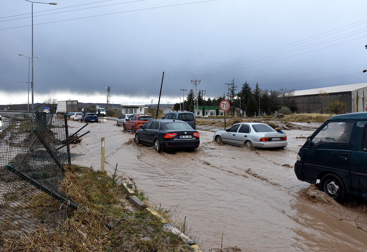 Meteoroloji'den İstanbul ve 23 il için hava durumu uyarısı! 16