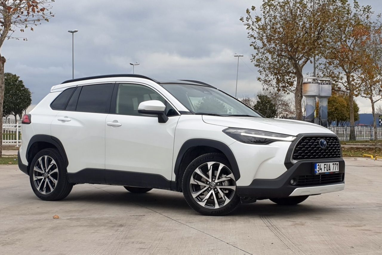 Toyota'dan kaçırılmayacak kampanya! İşte Toyota Corolla Cross indirimli fiyat listesi 5