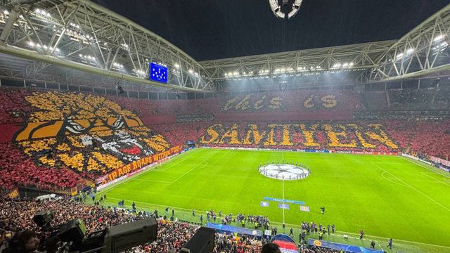 Sarı-Kırmızılılar'dan enfes koreografi: Burası cehennem 6