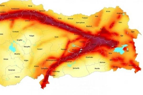 Prof Dr Naci Görür 3 fay için ciddi uyarılarda bulundu! İşte "uykularımı kaçırıyor" dediği fay hatları ve 7,4 deprem riski olan şehirler! 2