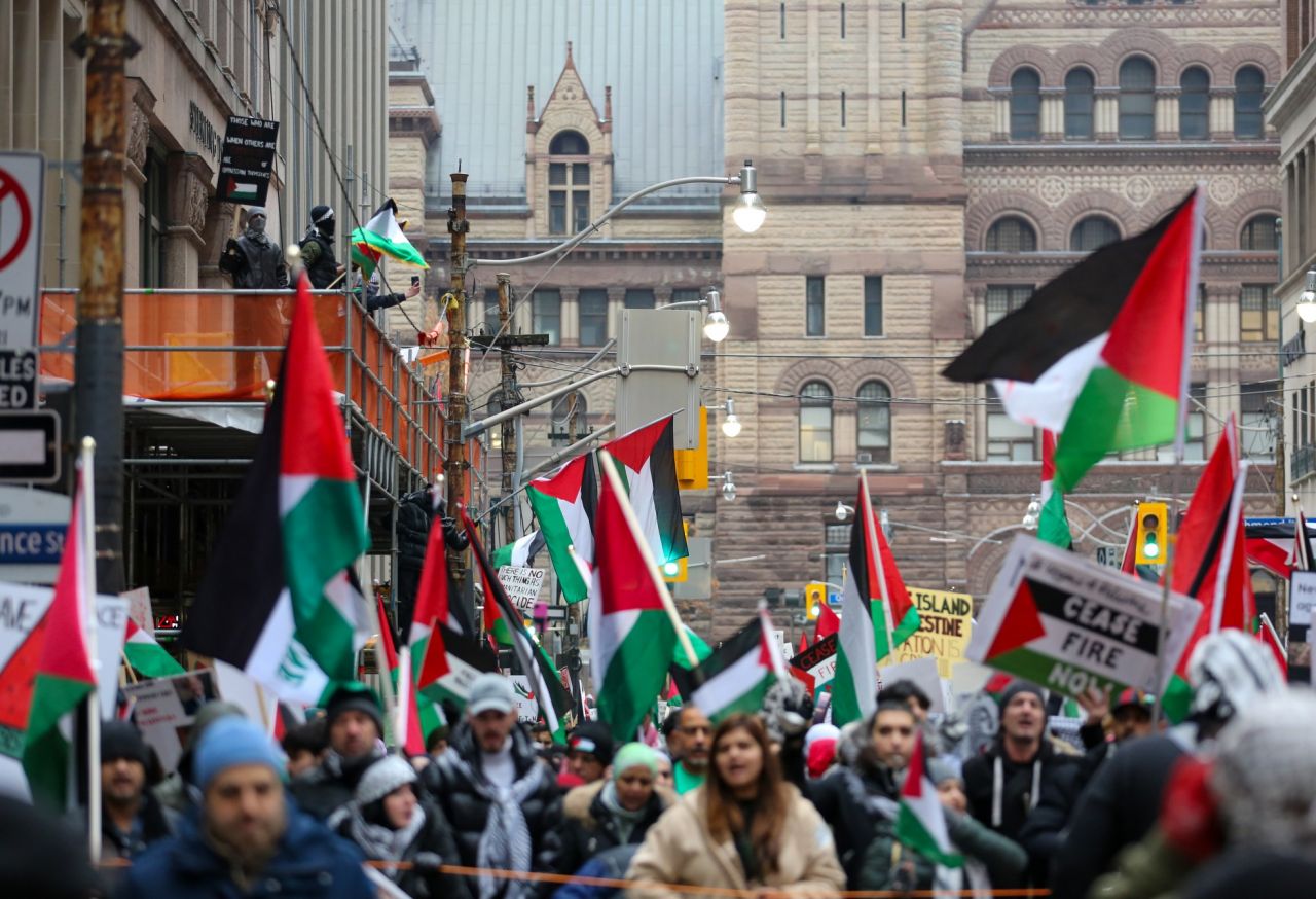 Halk sokaklarda! Filistin için tek yürek: Ottawa, Milano, Düsseldorf, Viyana... 3