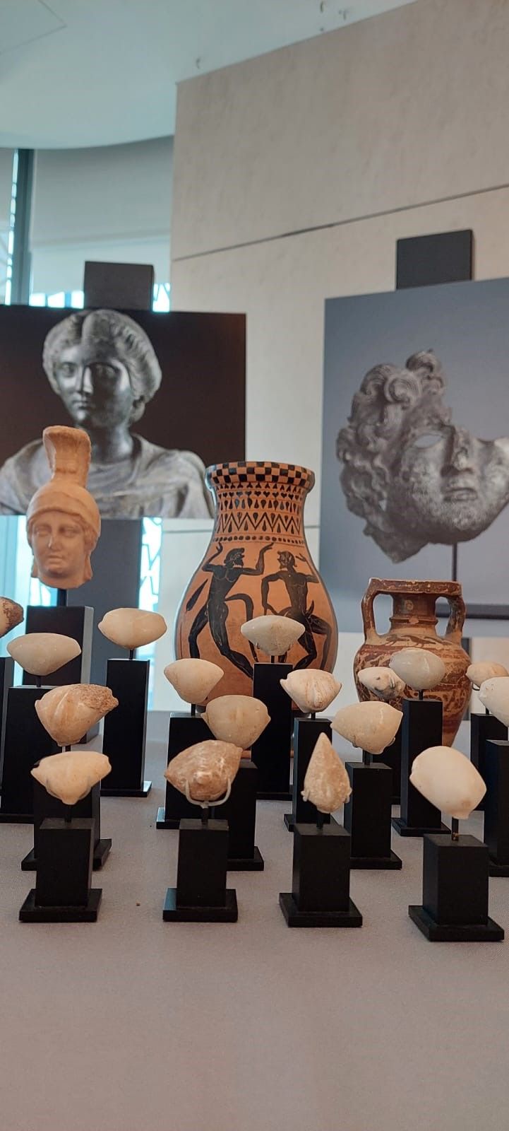 Kültür ve Turizm Bakanı Mehmet Ersoy Açıkladı! “Gururluyuz. Cumhuriyetimizin 100. yılında iadesini sağladığımız eser sayımız 3 bin 59'a ulaştı” 3