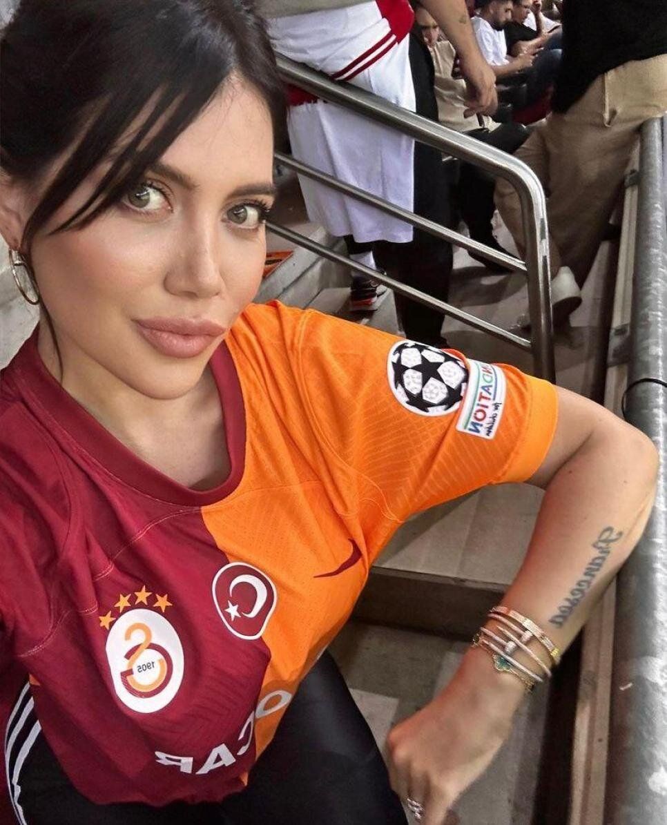 Icardi'nin eşi Wanda Nara gözyaşlarına boğuldu: 'Sen burada olmadığın için böyle oldu' 3