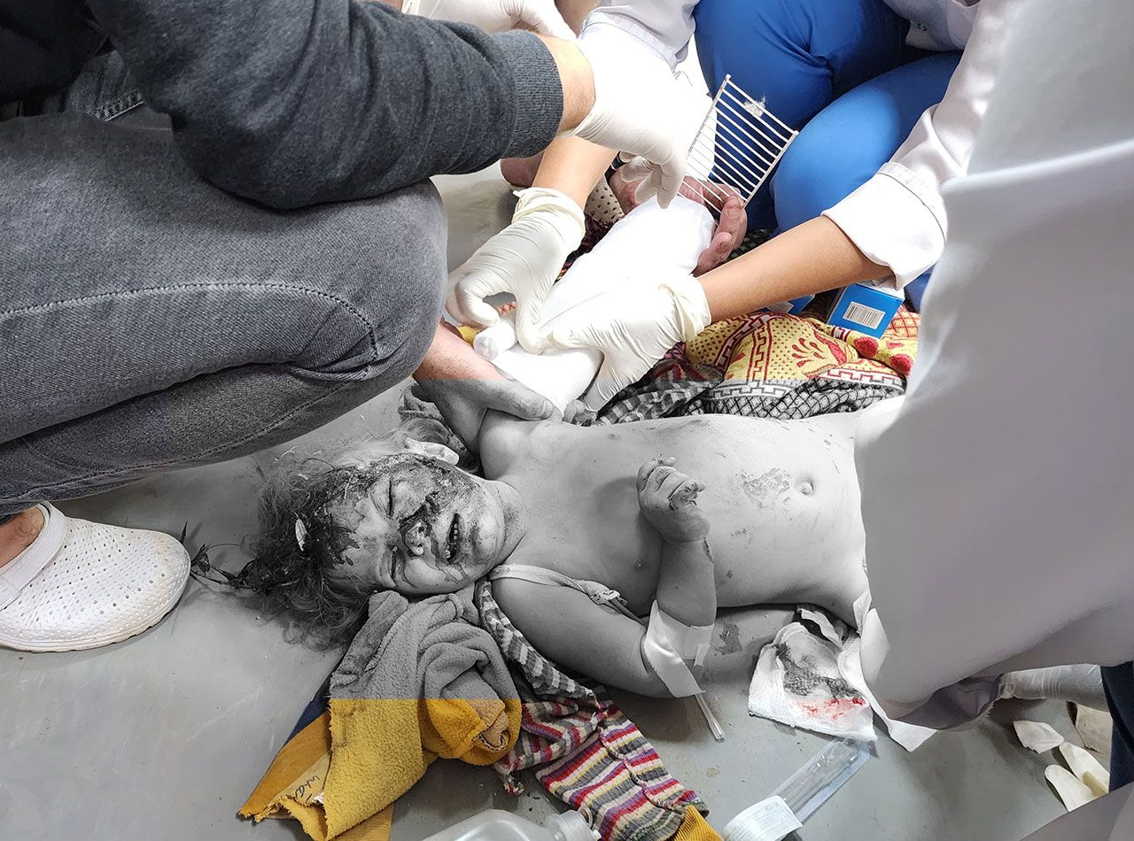 İsrail kalleş saldırılarını sürdürüyor! Gazze'de çocukları öldüren alçaklar mülteci kampında bir evi vurdu! 8