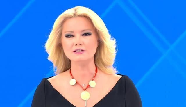Müge Anlı'dan canlı yayında Dilan Polat'a altınlı gönderme! 1