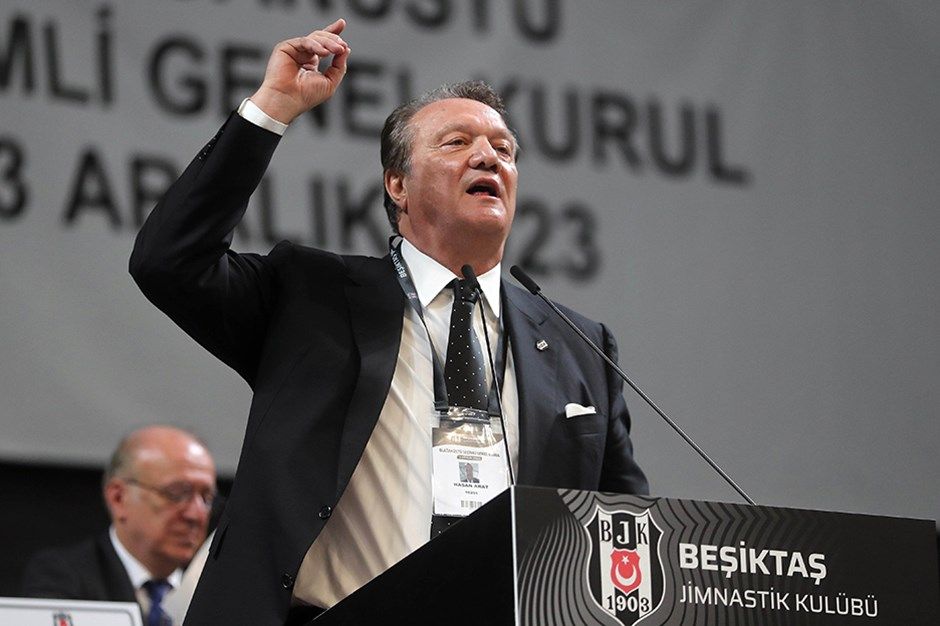 Hasan Arat Paris’e gitti, PSG’nin 3 yıldızıyla beraber dönecek! İşte Beşiktaş’ı şaha kaldıracak 3 yıldız transferi… 4