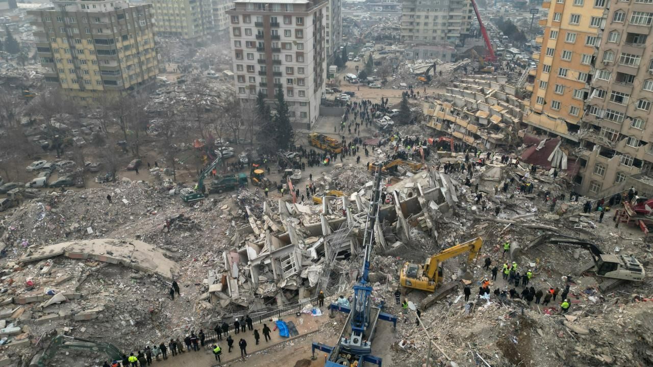 Japon deprem uzmanı uyardı! Ne İstanbul ne Erzincan! 2