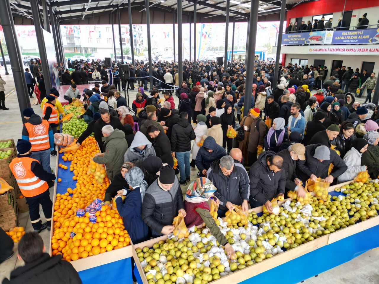 Sultanbeyli Belediyesi'nden 6 bin anaokulu öğrencisine vitamin filesi! 1