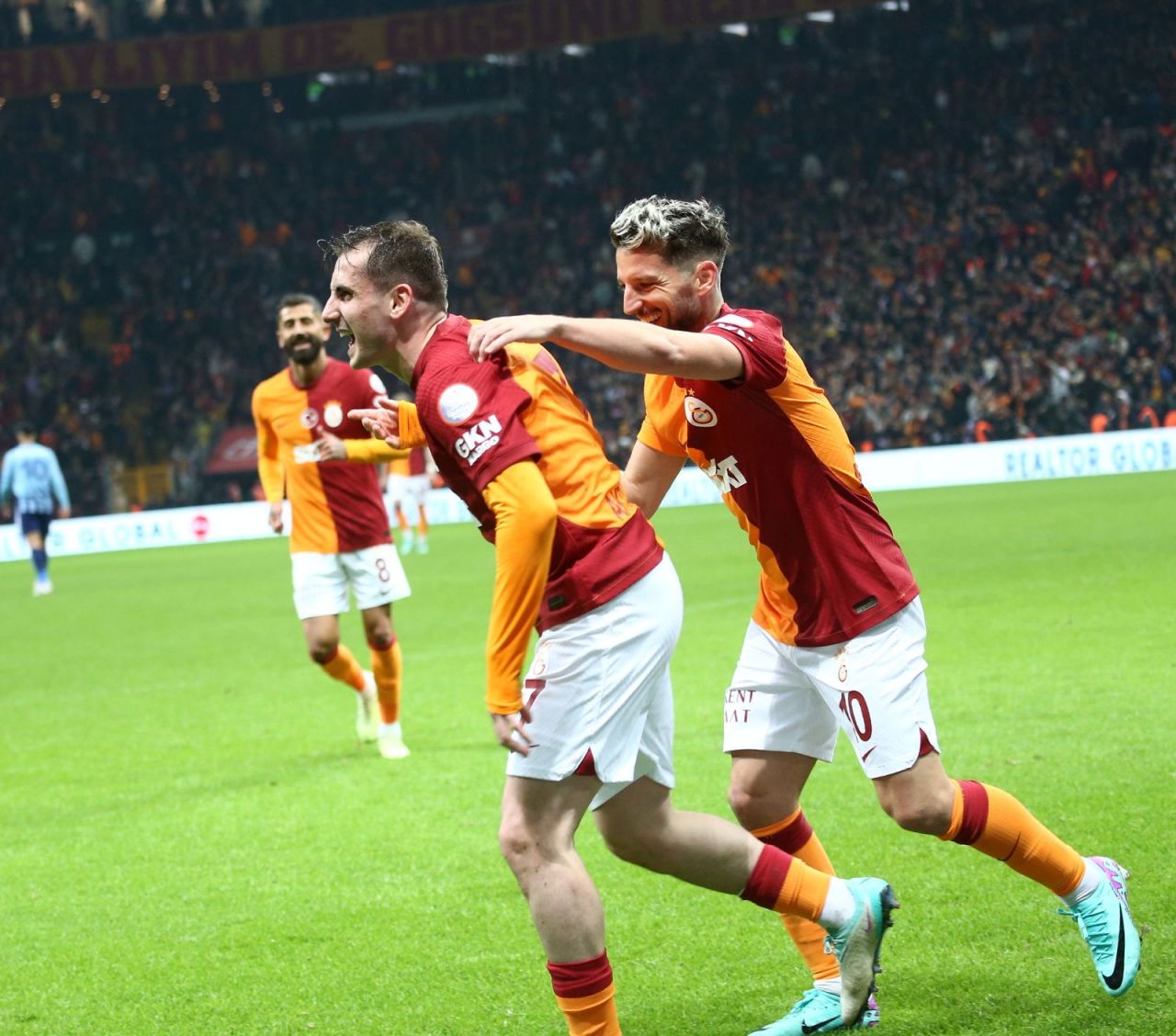 Oh be Kerem Aktürkoğlu varmış! 3 ay aradan sonra muhteşem dönüş: 'Bu Kerem'e bir şeyler olmuş, resmen kendine geldi' 6
