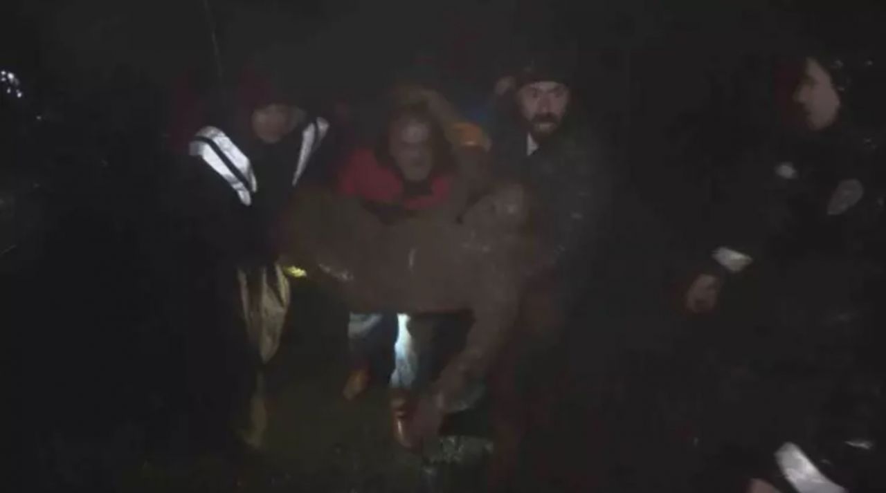 Zonguldak'ta heyelan felaketi! Anne ve oğlu kurtarılmaya çalışırken ikinci kez heyelan meydana geldi! AFAD acı haberi duyurdu 7