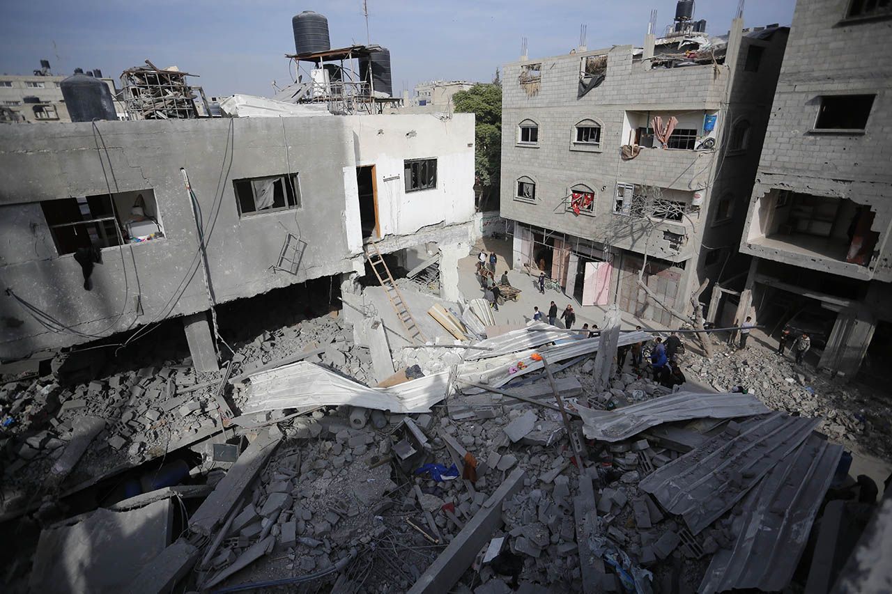 İsrail'in Gazze'ye düzenlediği saldırılarda can kaybı 17 bin 997'ye yükseldi 10