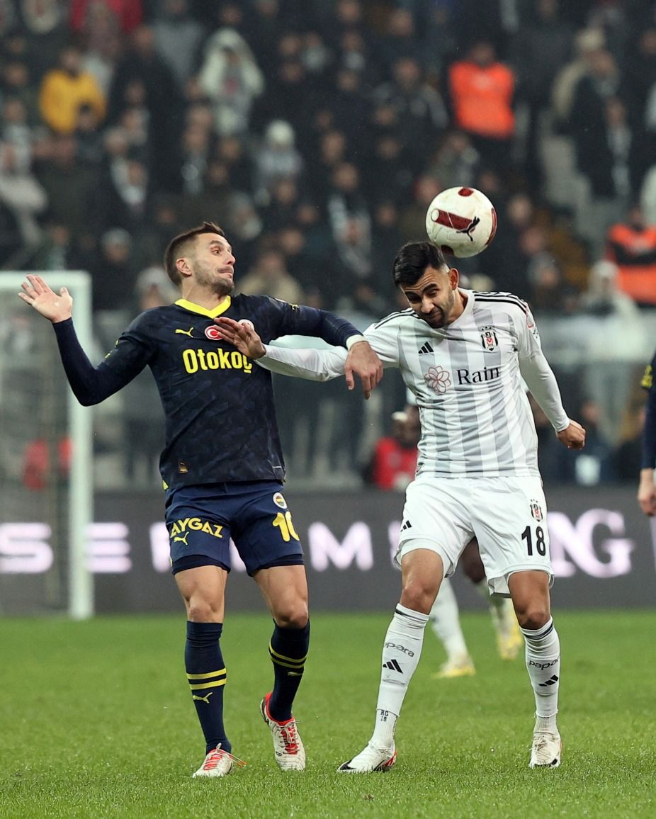 Beşiktaş'ta kadro dışı kararının perde arkası ortaya çıkıyor: Kahkaha atarak güldüler! 5