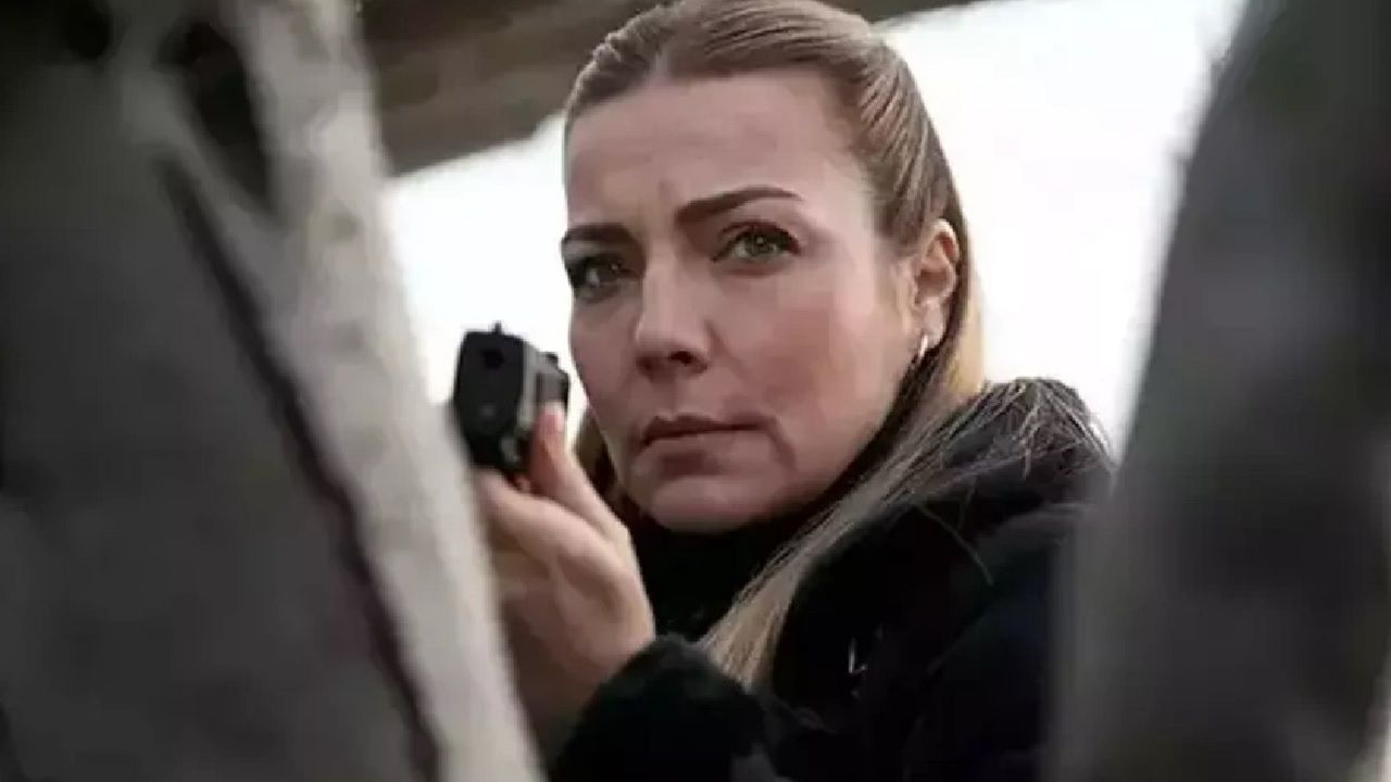 Ünlü oyuncu kariyerine kaldığı yerden devam ediyor! İşte yer alacağı o proje... 2