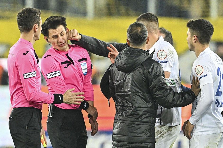 TFF Başkanı Mehmet Büyükekşi'nin istifasını isteyen kulüpler belli oldu! Dursun Özbek'ten şok çıkış: "Eğer bir sorun varsa..." 1