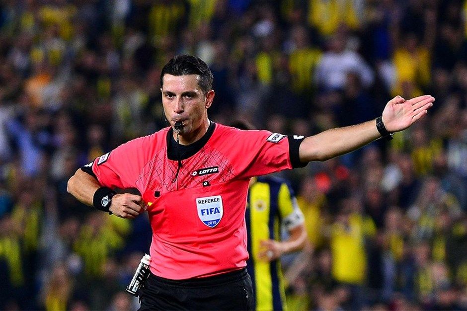 Eski hakemden inanılmaz itiraf: "Mehmet Büyükekşi 'sana güvenmiyorum' deyip hakemliğimi bitirdi! Hakem atamalarına bu kadar karışan bir başkan görmedim: Çoğu hakeme mobbing yapıyor" 10