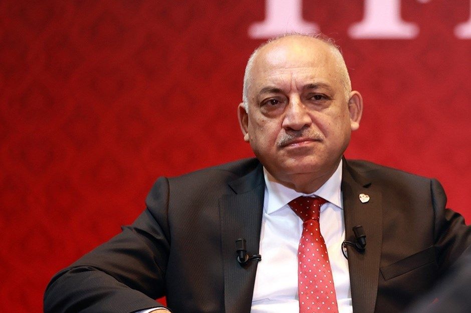 Eski hakemden inanılmaz itiraf: "Mehmet Büyükekşi 'sana güvenmiyorum' deyip hakemliğimi bitirdi! Hakem atamalarına bu kadar karışan bir başkan görmedim: Çoğu hakeme mobbing yapıyor" 9