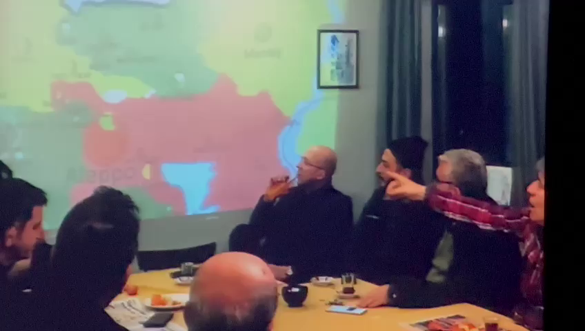 Türkiye'nin unutulmaz geleneği "Edebiyat kahveleri" kitaplaştırıldı! 30