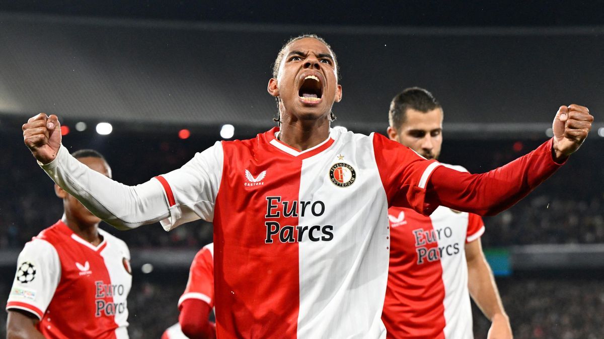 Galatasaray Avrupa Ligi’nde devleri geride bıraktı, en değerli takımlar listesinde yer aldı! İşte piyasa değeri en yüksek kulüpler… 10