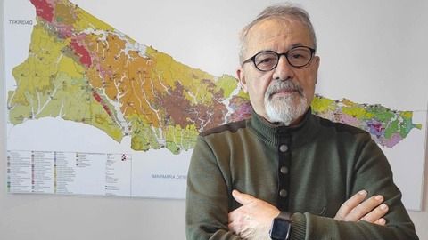 Naci Görür'den Marmara'da deprem için uyarı üstüne uyarı: "Bu işin şakası yok" 7
