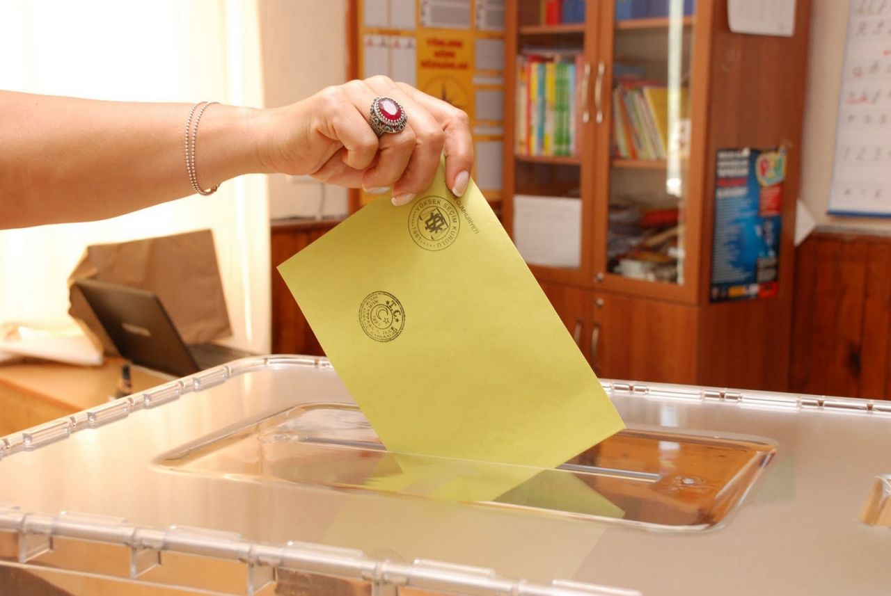 Tarih verildi! Yurt içi seçmen listeleri askıya çıkıyor! 10