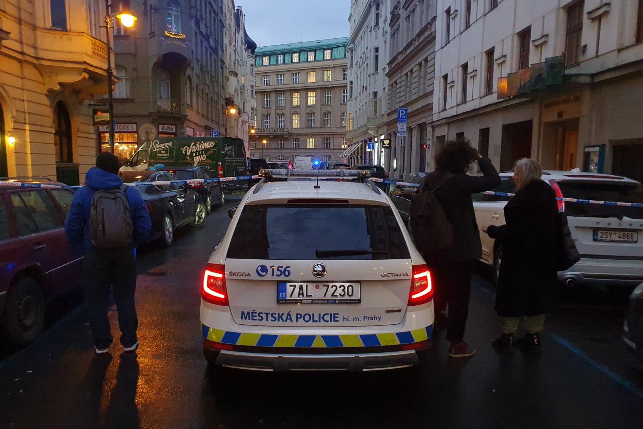 Prag'da üniversitede silahlı saldırı: Ölü ve yaralılar var 9